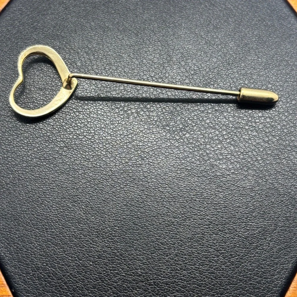 Gold Tone Open Heart Stick Pin Minimalist Lapel Scarf Tie Pin Accessory